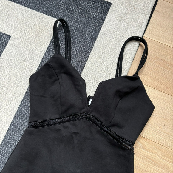 ASTR The Label Black Mini Cocktail Dress Size S Capri Strappy Bodycon Rayon - Picture 4 of 10